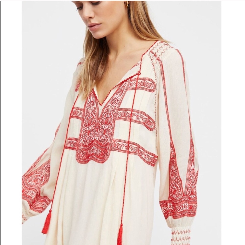 FREE PEOPLE WIND WILLOW EMBROIDERED MINI DRESS, CREAM, SIZE SMALL (NWT) - Picture 3 of 8
